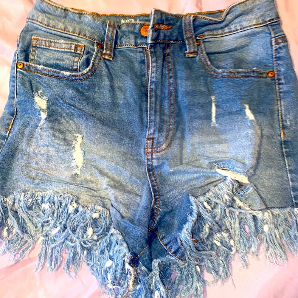 No Boundaries brand size 3